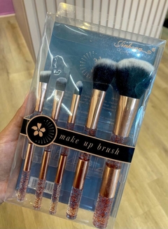 KIT C/ 5 PINCEIS MAKE UP BRUSH