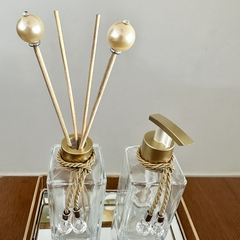 Kit lavabo banheiro completo dourado com bandeja metal e vidros square - comprar online