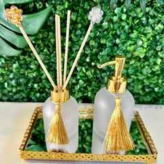 Kit para banheiro ou lavabo completo dourado com vidros York leitoso fosco na internet