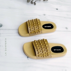 Sandalias New York Mustard - comprar online