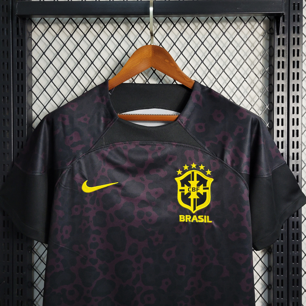 Camiseta Brasil Preta — BuziosNYC
