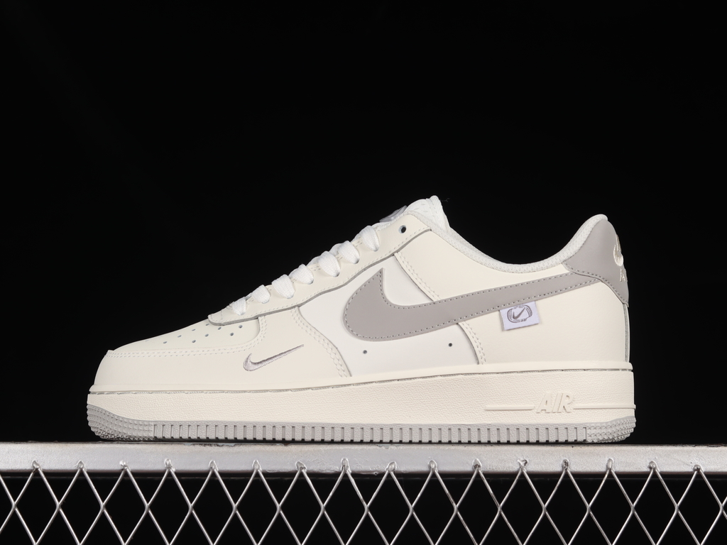 Nike air clearance force 1 snow