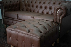 Sillón Chesterfield Talampaya simil cuero