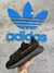 Yeezy Boost 350 - Preto na internet