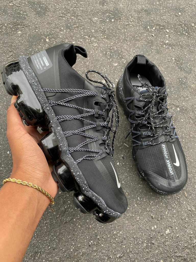 Nike flyknit vapormax store utility