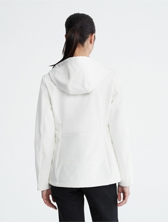 Campera Calvin Klein CK White en internet