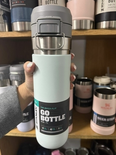 Botella Stanley Go Bottle 750ml. Verde Agua