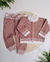 CONJUNTO DE TRICO ANTIALÉRGICO TIJOLINHO CALÇA + CARDIGÃ ROSE