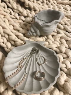 Image of Shell Jewelry Box