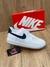 Nike Air Force na internet