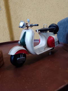 MOTO ANTIGUA