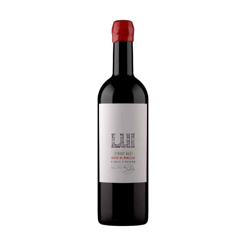 LUI DISTRICT BLEND DE PARCELAS LOS CHACAYES Mejor Vino de Argentina en The Winmakers 2022