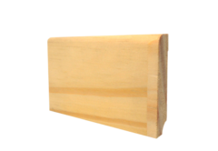 Zócalo recto liso N.221 (11,5x67 mm) pino natural