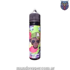 Líquido vaper JIM Berry Lemonade Ice con diseño vibrante y etiqueta colorida.