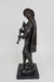 Eugéne Marioton, França (1854/1933), escultura em bronze representando jovem tocando gaita de fole - A2 Artes | Antiguidades