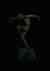 Denis, escultura Art Déco de bronze retratando bailarina sobre base de mármore negro. Medida 26 cm. - comprar online