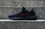 Adidas Yeezy Boost 350 V2 "Black Red" na internet