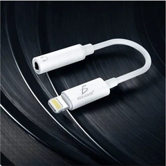 Adaptador Auxiliar Compatible iPhone Lightning 3.5mm en internet