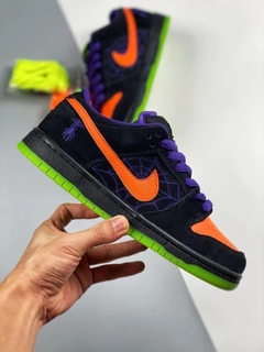 Nike SB Dunk Low Night of Mischief Halloween