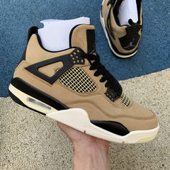 Nike Air Jordan 4 Mushroom na internet