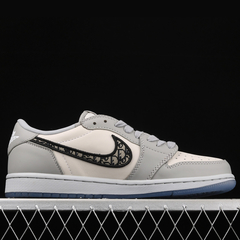 Nike Air Jordan 1 Low Dior na internet