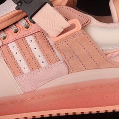 Adidas Forum 84 Low Pink Bad Bunny Easter Egg na internet