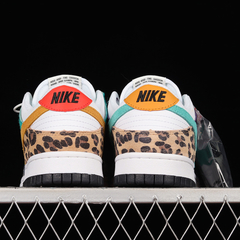 Nike Dunk Low SP Safari Mix na internet