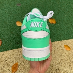 Nike Dunk Low SP Green Glow (2021) - Loja suicid drop