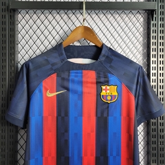 Uniforme Barcelona Titular 2022-2023 na internet