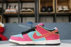 Imagem do Nike SB Dunk Low Sra. Pacman (2022)