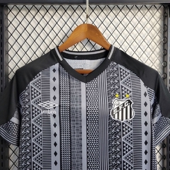 Uniforme Santos Maori 1969 na internet