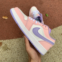 Nike Air Jordan 1 Low SE Arctic Punch na internet