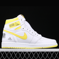 Nike Air Jordan 1 High OG First Class Flight na internet