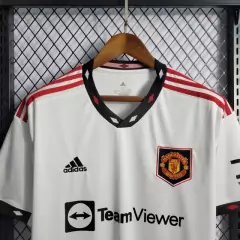 Uniforme Manchester United Reserva 22-23 na internet