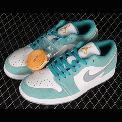 Nike Air Jordan 1 Low SE New Esmerald 2022 - comprar online