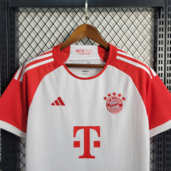 Uniforme Bayern München Titular 23-24 na internet