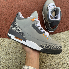 Nike Air Jordan 3 OG 2021 Cool-Grey Cement na internet