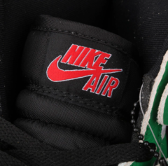 Imagem do Nike Air Jordan 1 High OG Lucky Green 2009