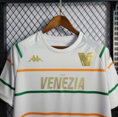 Uniforme Venezia Reserva 2022-2023 na internet