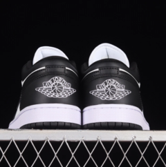 Nike Air Jordan 1 Low Panda na internet