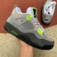 Nike Air Jordan 4 Neon 95s na internet