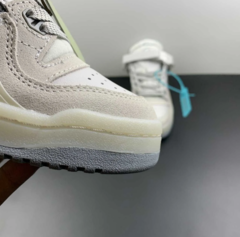 Imagem do Adidas Forum 84 Low Cream White By Bad Bunny