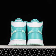 NikeAir Jordan 1 Mid Zoom Marine Green na internet