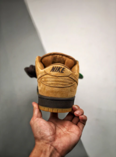 Nike SB Dunk Low Wheat