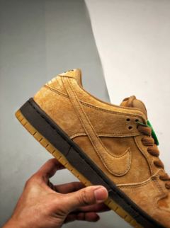 Imagem do Nike SB Dunk Low Wheat