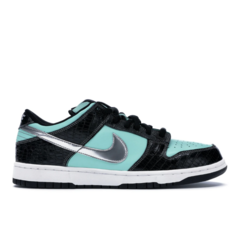 Nike SB Dunk Low Tiffany And Diamond Supply