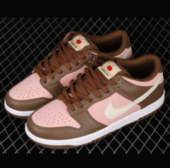 Nike SB Dunk Low Cherry Pink By Stussy - loja online