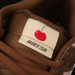 Imagem do Nike SB Dunk Low Cherry Pink By Stussy