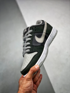 Nike SB Dunk Low J-Pack Shadow (2022) - Loja suicid drop