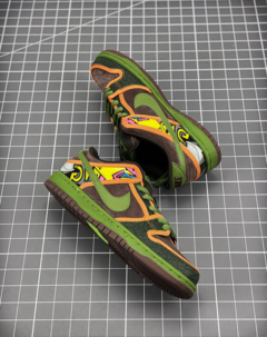 Nike SB Dunk Low PRM 2015 Collab De La Soul na internet